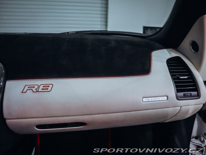 Audi R8 4.2 TFSI Quattro 6MAN - T 2008