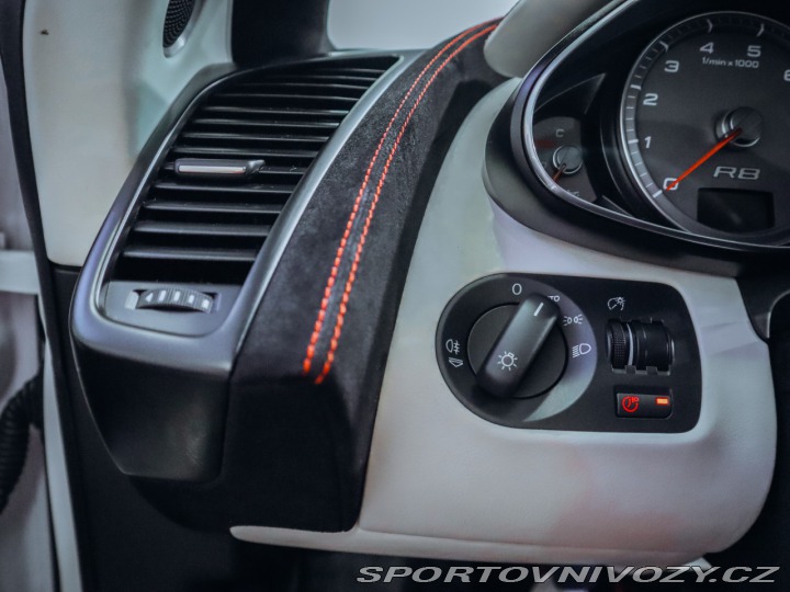 Audi R8 4.2 TFSI Quattro 6MAN - T 2008