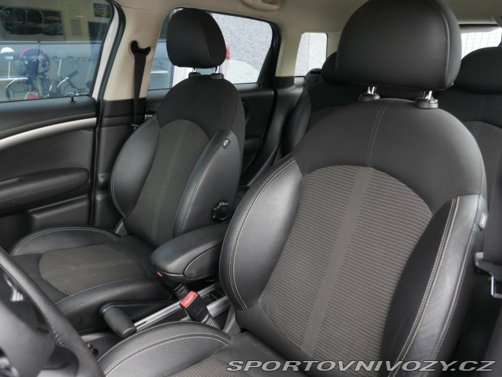 Mini Countryman 1,6i ALL4 90kW Navi 2013