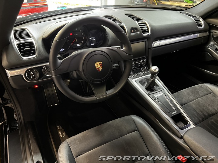 Porsche Cayman 2015