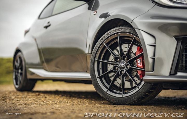 Toyota Yaris GR 280ps VIP - REZERVACE 2024