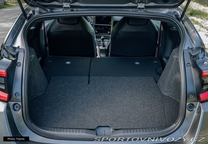 Toyota Yaris GR 280ps VIP - REZERVACE 2024