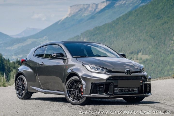 Toyota Yaris GR 280ps VIP - REZERVACE 2024