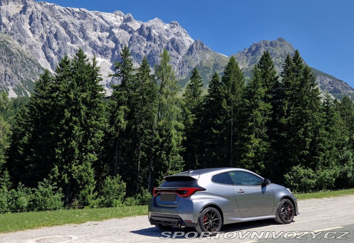 Toyota Yaris GR 280ps VIP - REZERVACE 2024