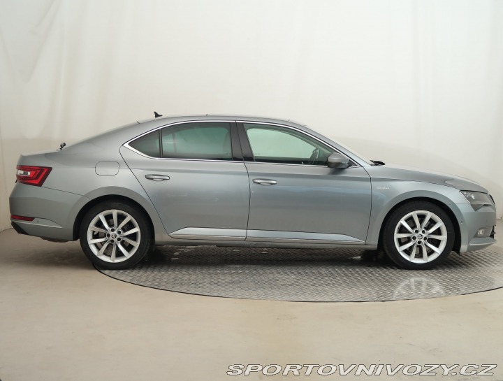 Škoda Superb Laurin&Klement 2.0 TS 2019