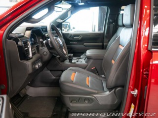 Ostatní značky Ostatní modely GMC Sierra 6.2 V8 AT4 2 továrn 2025