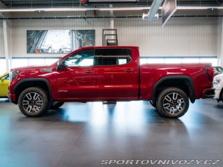 Ostatní značky Ostatní modely GMC Sierra 6.2 V8 AT4 2 továrn 2025