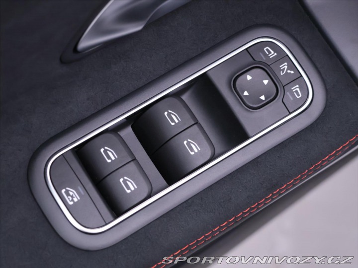 Mercedes-Benz CLA 1,4 200 AMG Premium 2025