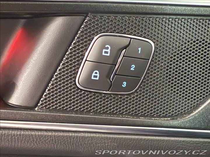 Ford Ostatní modely S-MAX 2,5 ST LINE 2023