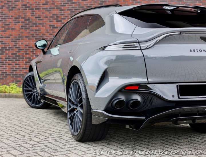 Aston Martin DBX 4.0 V8 707PS | China Gre 2023
