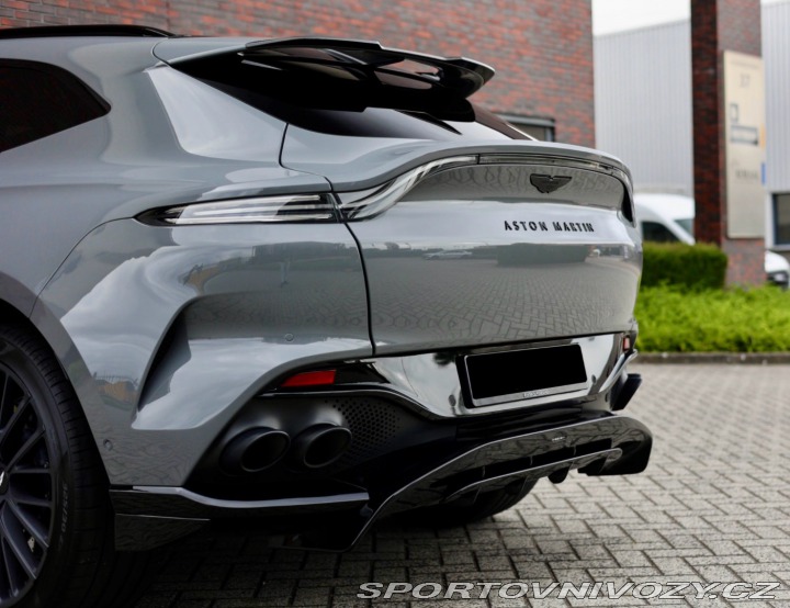 Aston Martin DBX 4.0 V8 707PS | China Gre 2023