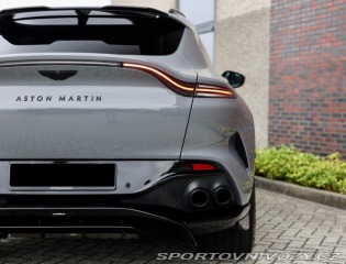 Aston Martin DBX 4.0 V8 707PS | China Gre 2023