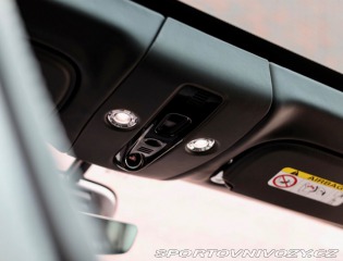 Aston Martin DBX 4.0 V8 707PS | China Gre 2023