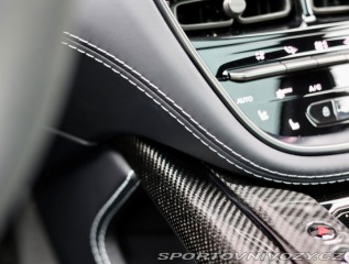 Aston Martin DBX 4.0 V8 707PS | China Gre 2023