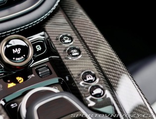 Aston Martin DBX 4.0 V8 707PS | China Gre 2023