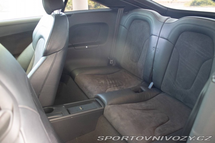 Audi TT Coupé 2.0 TFSI quattro S 2009