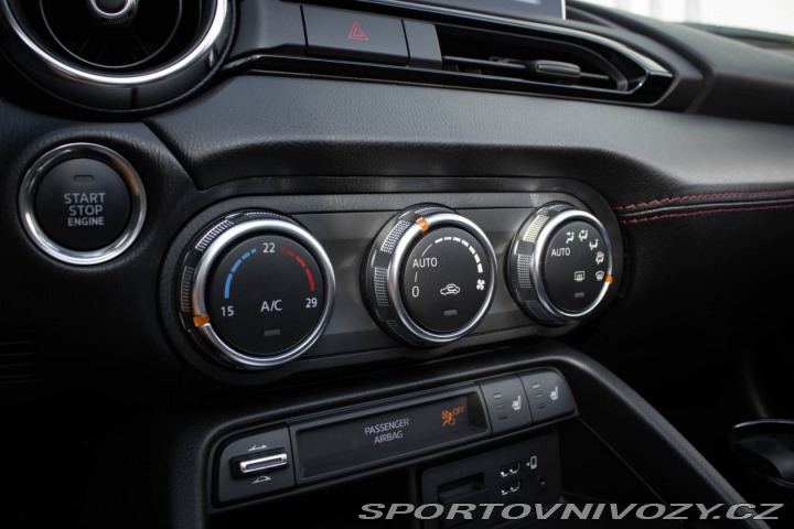 Mazda MX-5 / AJ NA SPLÁTKY / 2019