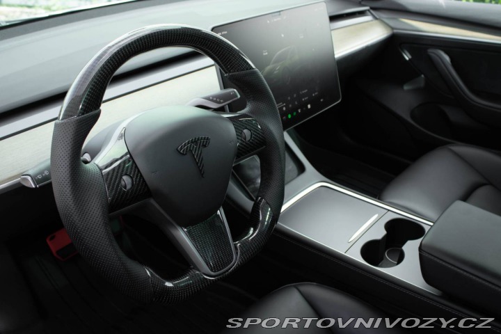 Tesla Model 3 /AJ NA SPLÁTKY / 2022