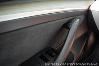 Tesla Model 3 /AJ NA SPLÁTKY / 2022