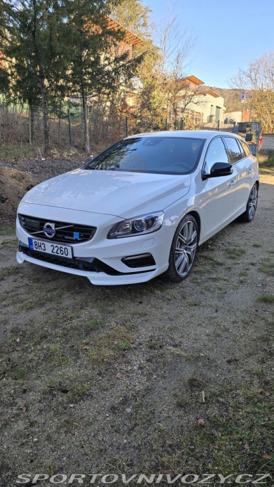 Volvo V60 