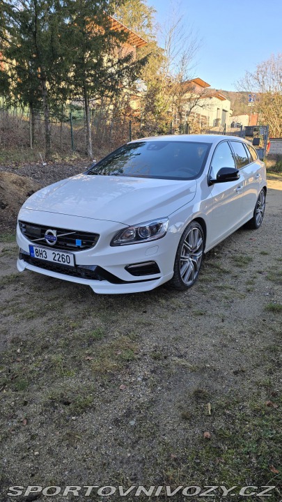 Volvo V60 2017