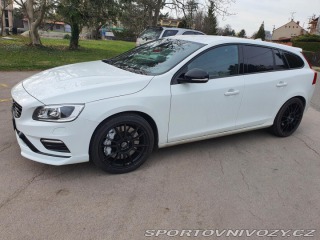Volvo V60 2017