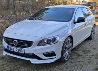 Volvo V60 2017