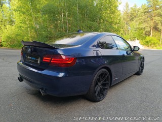 BMW 3 335 xi Coupe Facelift 2011