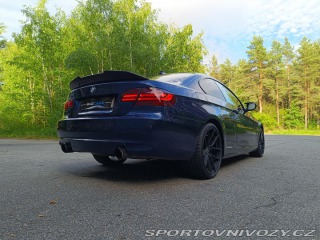 BMW 3 335 xi Coupe Facelift 2011