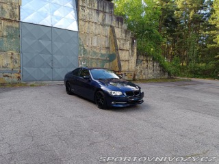 BMW 3 335 xi Coupe Facelift 2011