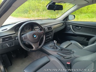 BMW 3 335 xi Coupe Facelift 2011