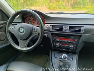 BMW 3 335 xi Coupe Facelift 2011