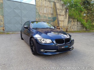 BMW 3 335 xi Coupe Facelift 2011
