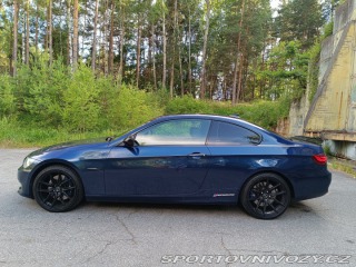 BMW 3 335 xi Coupe Facelift 2011