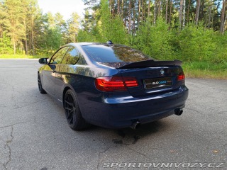 BMW 3 335 xi Coupe Facelift 2011