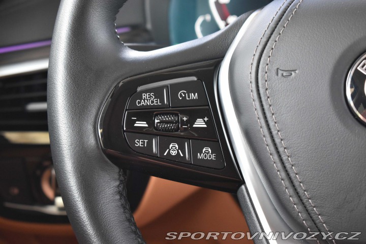 BMW 5 530d xD REZERVACE 2023