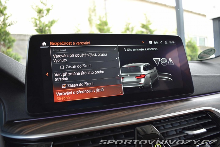 BMW 5 530d xD REZERVACE 2023