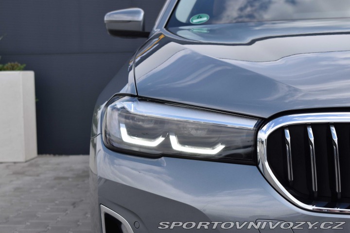 BMW 5 530d xD REZERVACE 2023