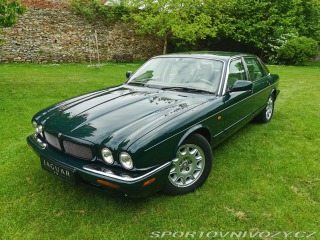 Jaguar XJ x308