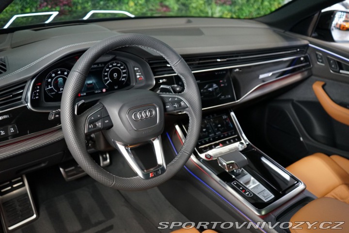 Audi RS Q8 471kW*CERAMIC*B&O*PAN 2026