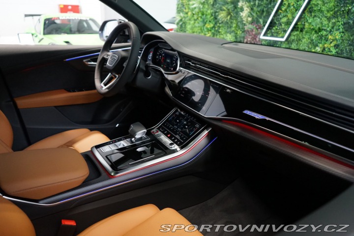 Audi RS Q8 471kW*CERAMIC*B&O*PAN 2025