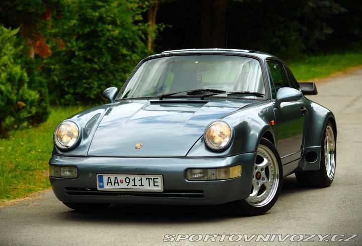 Porsche 911 COUPE 3.0SC Gmodel,Manual 1982