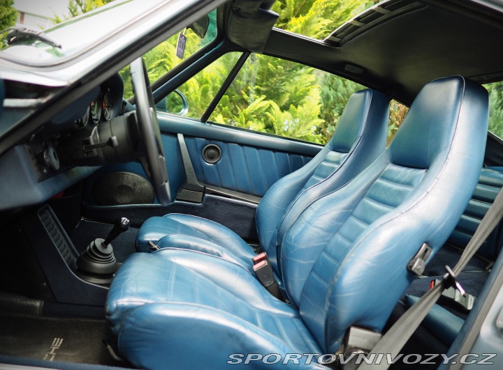 Porsche 911 COUPE 3.0SC Gmodel,Manual 1982