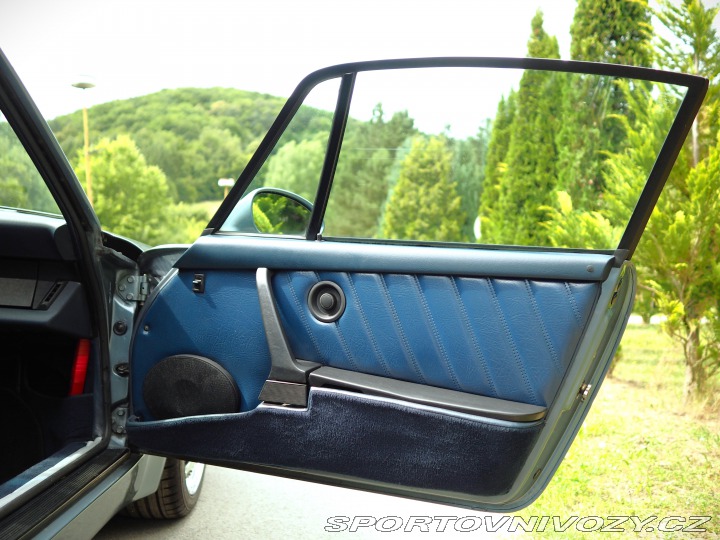 Porsche 911 COUPE 3.0SC Gmodel,Manual 1982