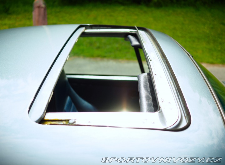 Porsche 911 COUPE 3.0SC Gmodel,Manual 1982
