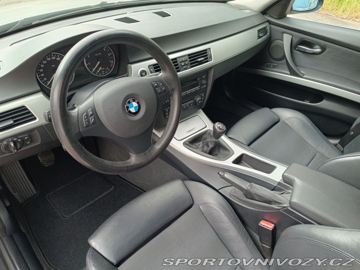 BMW 3 330i E90 2005