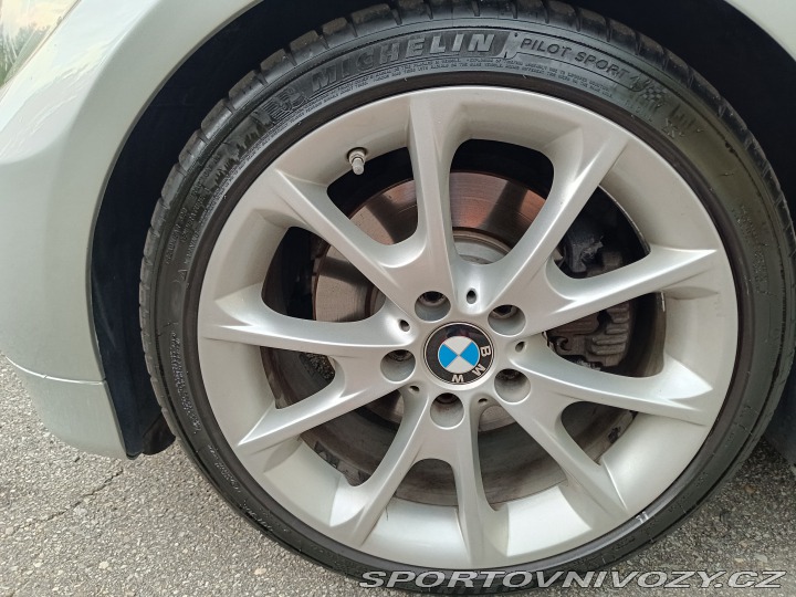 BMW 3 330i E90 2005