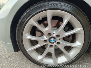 BMW 3 330i E90 2005