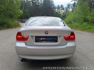 BMW 3 330i E90 2005