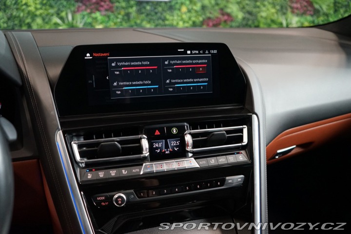 BMW 8 xDRIVE*360*LASER*H/K*NEZ. 2020